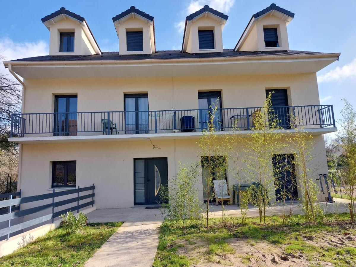 Residence De La Gare, Chambre Meublee Longjumeau Exterior photo